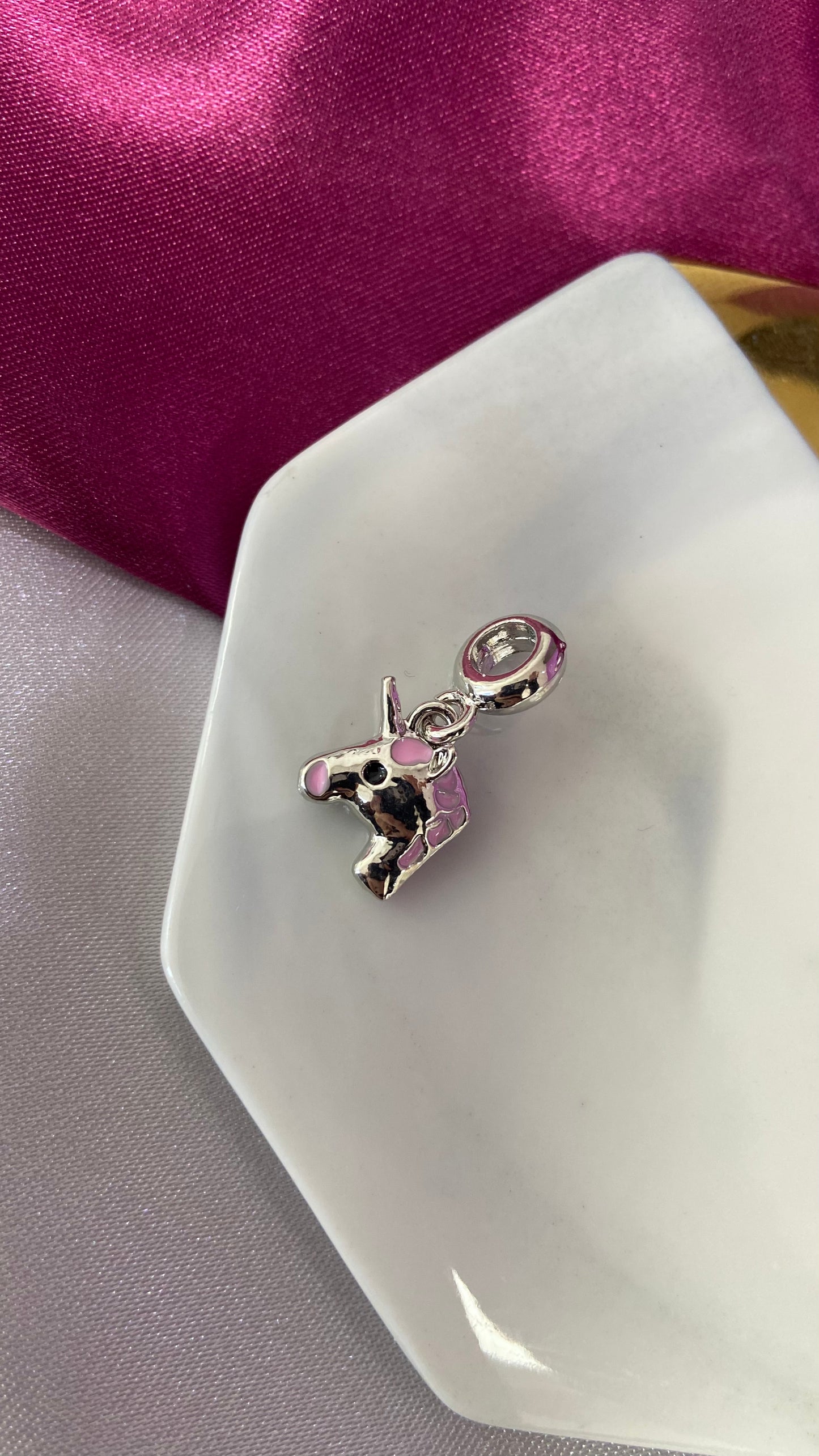 Dije para pulsera #130 unicornio