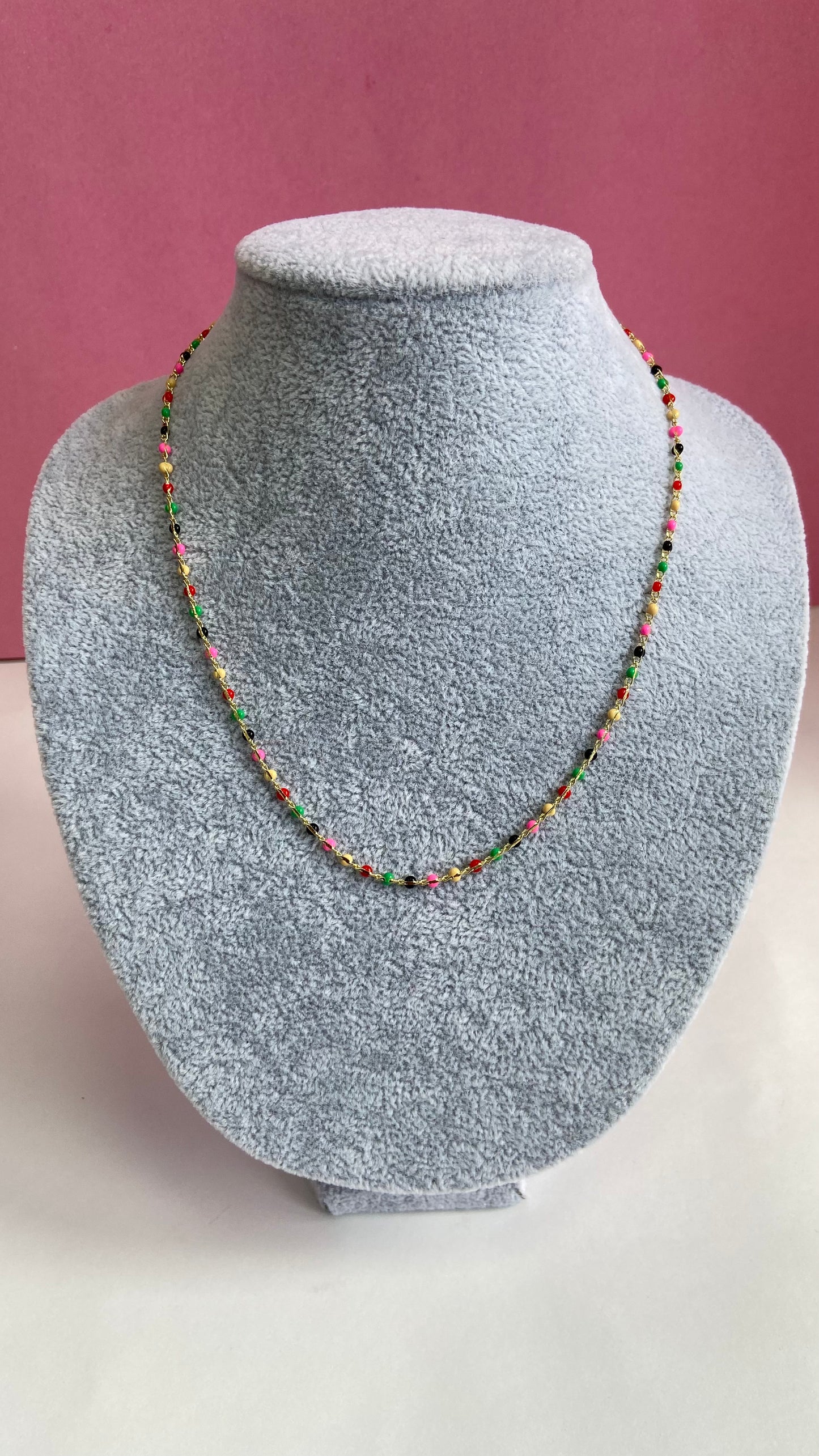 Choker bolitas colores resina #M16.1