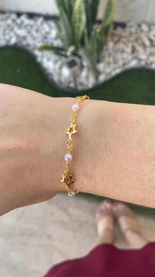 Pulsera Perlas y estrellas huecas #M11