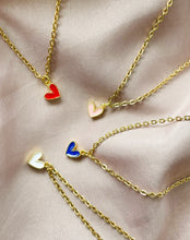 Cargar imagen en el visor de la galería, Collar corazon mini colores #Q5
