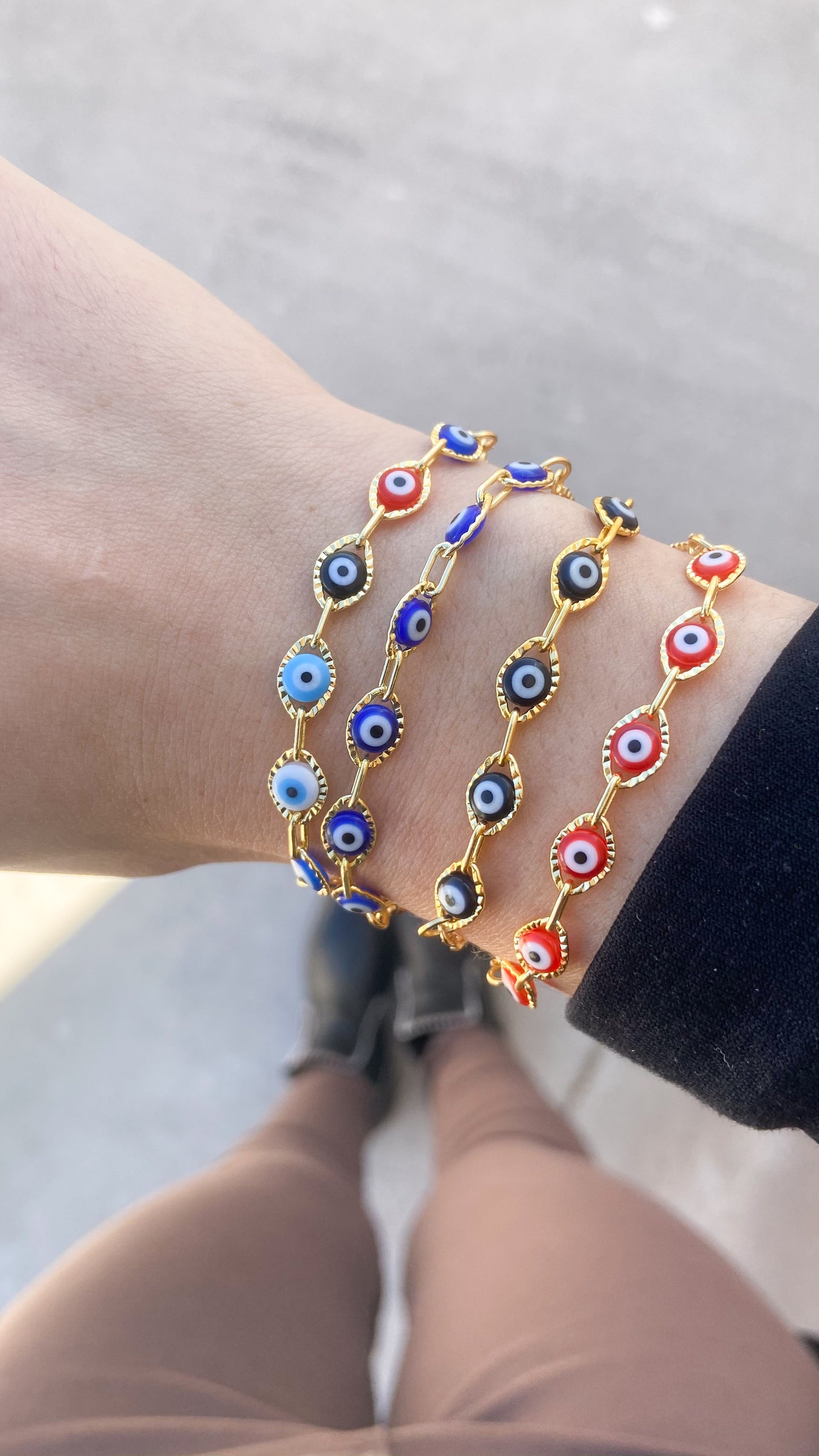 Pulsera ajustable ojos: colores, azul, rojo o negro #M1.2