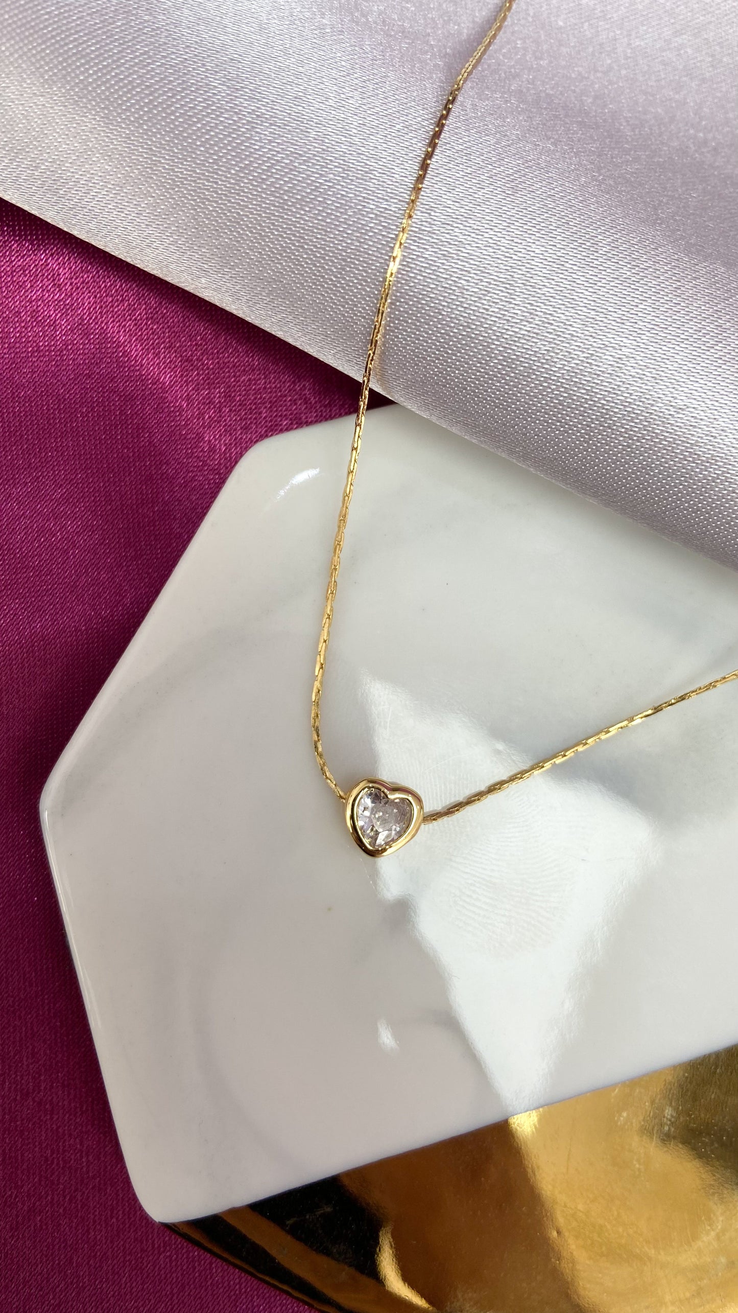 Collar Chapa Corazon Zirconia #H