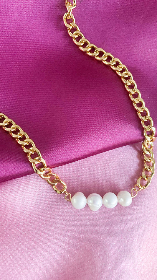 Collar Perlas gruesa dorada #M12.2