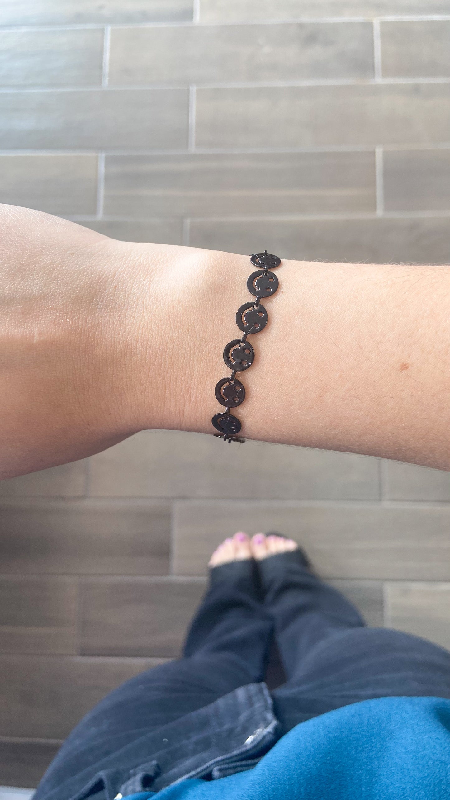 Pulsera caritas felices negra #M15
