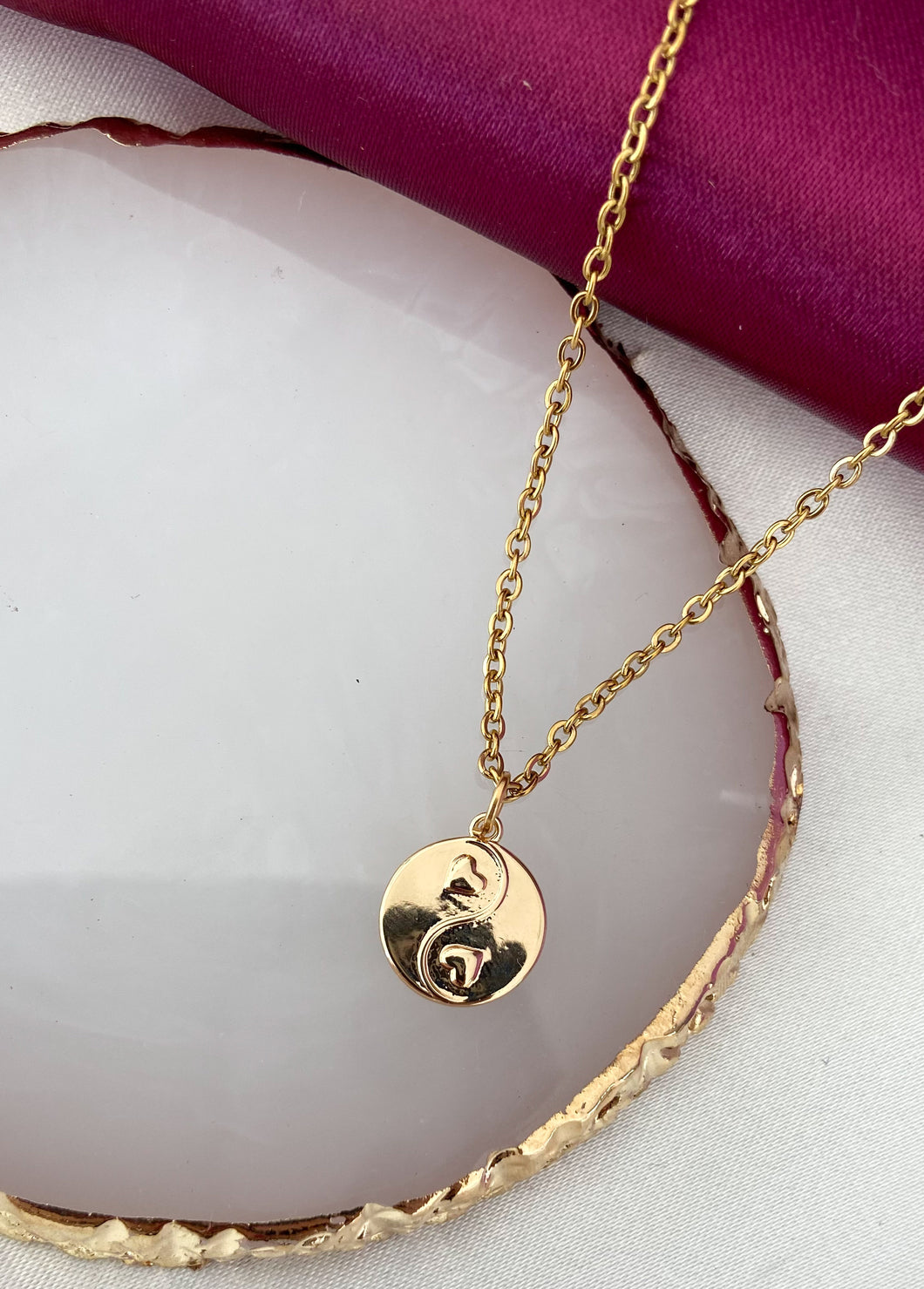 Collar ying yang corazones #AA3