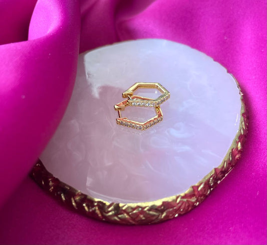 Aretes #67 hexagonal zirconia