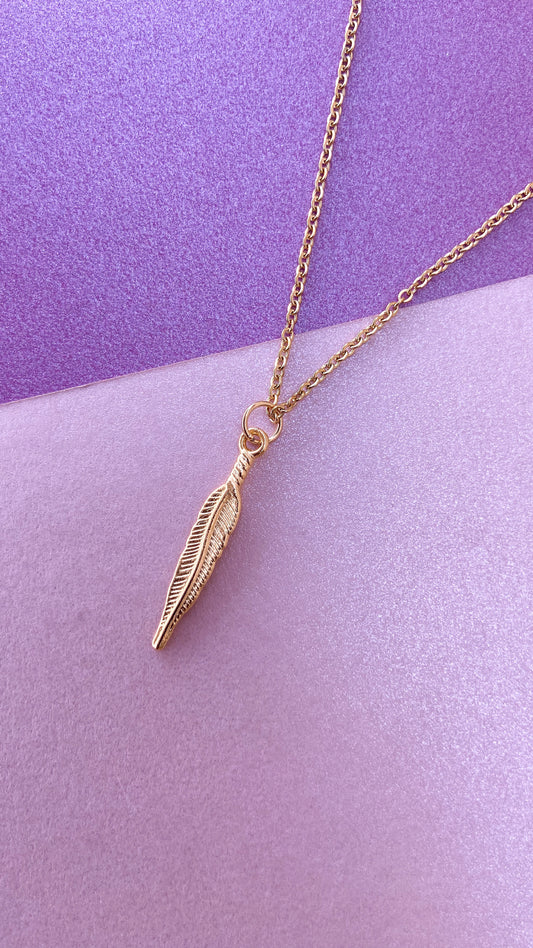 Collar Hoja Delgada #E