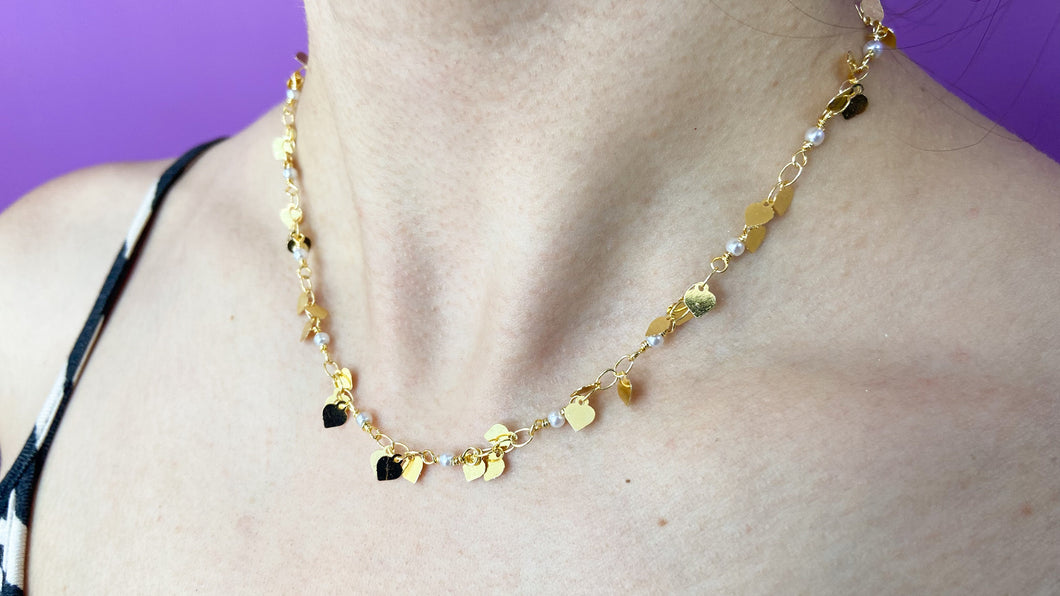 Choker perlas mini y corazones colgantes #G7